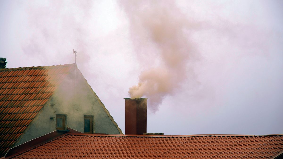Moravskoslezský kraj dál sužuje prach v ovzduší, platí smogová situace